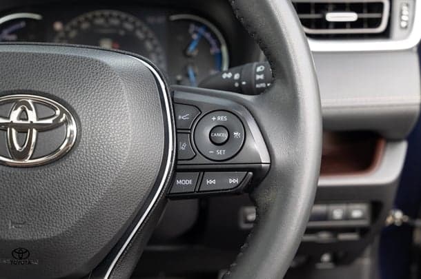 2021 Toyota RAV4 Hybrid Cruiser-AWD image 17