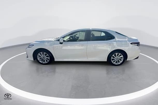 2021 Toyota Camry Hybrid Ascent image 5