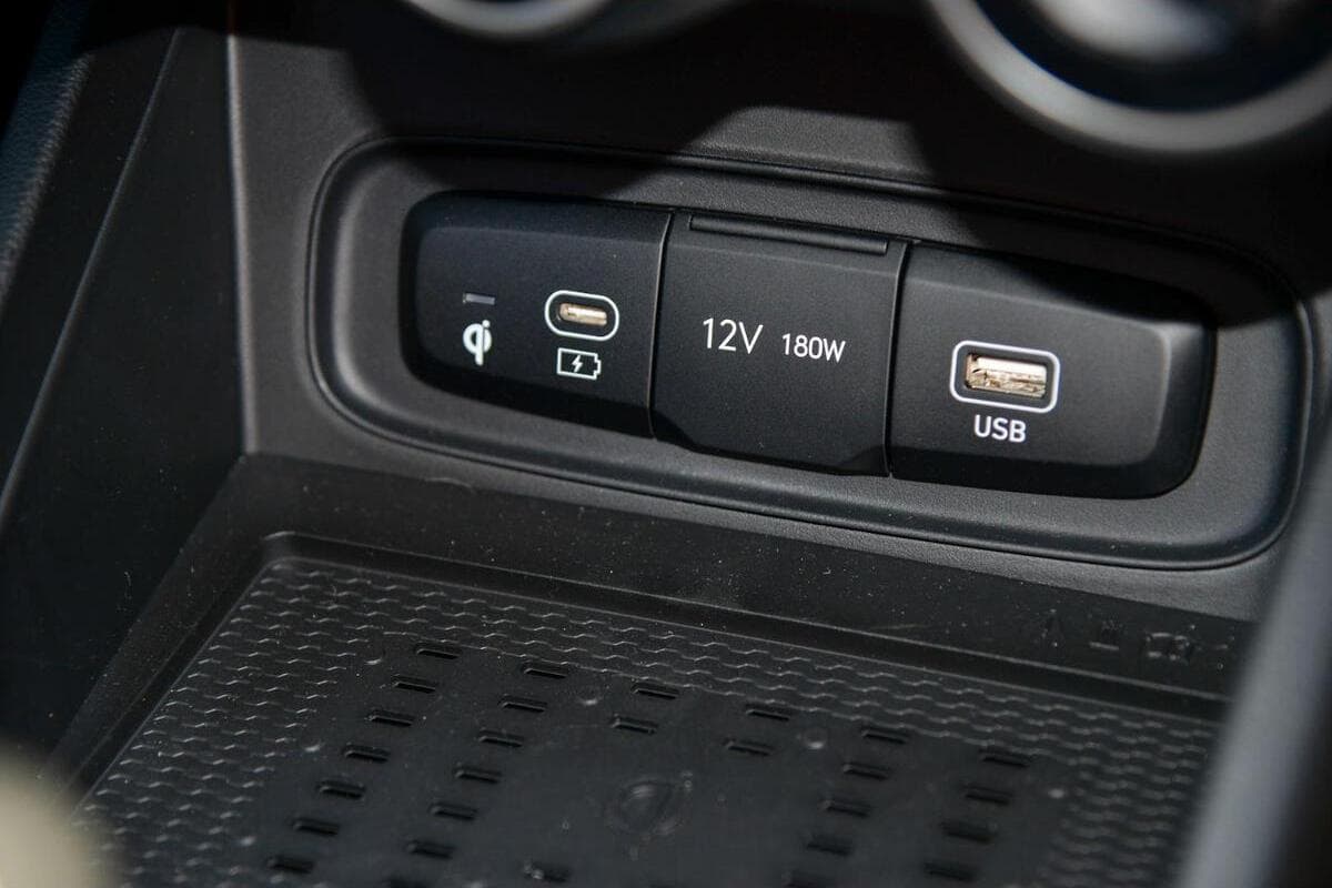 2024 Hyundai Venue Manual MY24 image 12