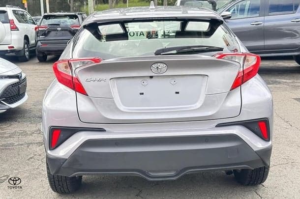 2022 Toyota C-HR GXL-2WD image 5