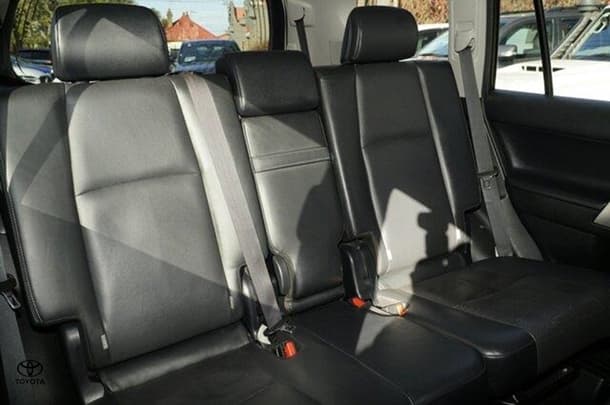 2019 Toyota Prado Kakadu image 9