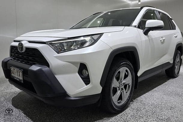 2019 Toyota RAV4 GXL-2WD image 6
