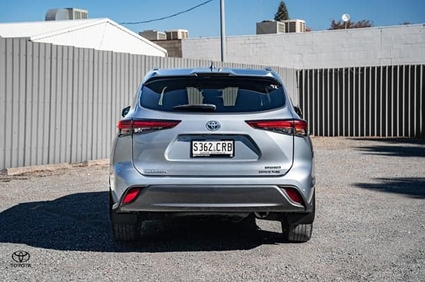 2022 Toyota KLUGER HYBRID AWD GRANDE image 36