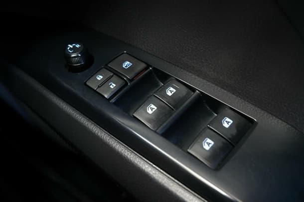 2018 Toyota Camry Ascent Sport image 13