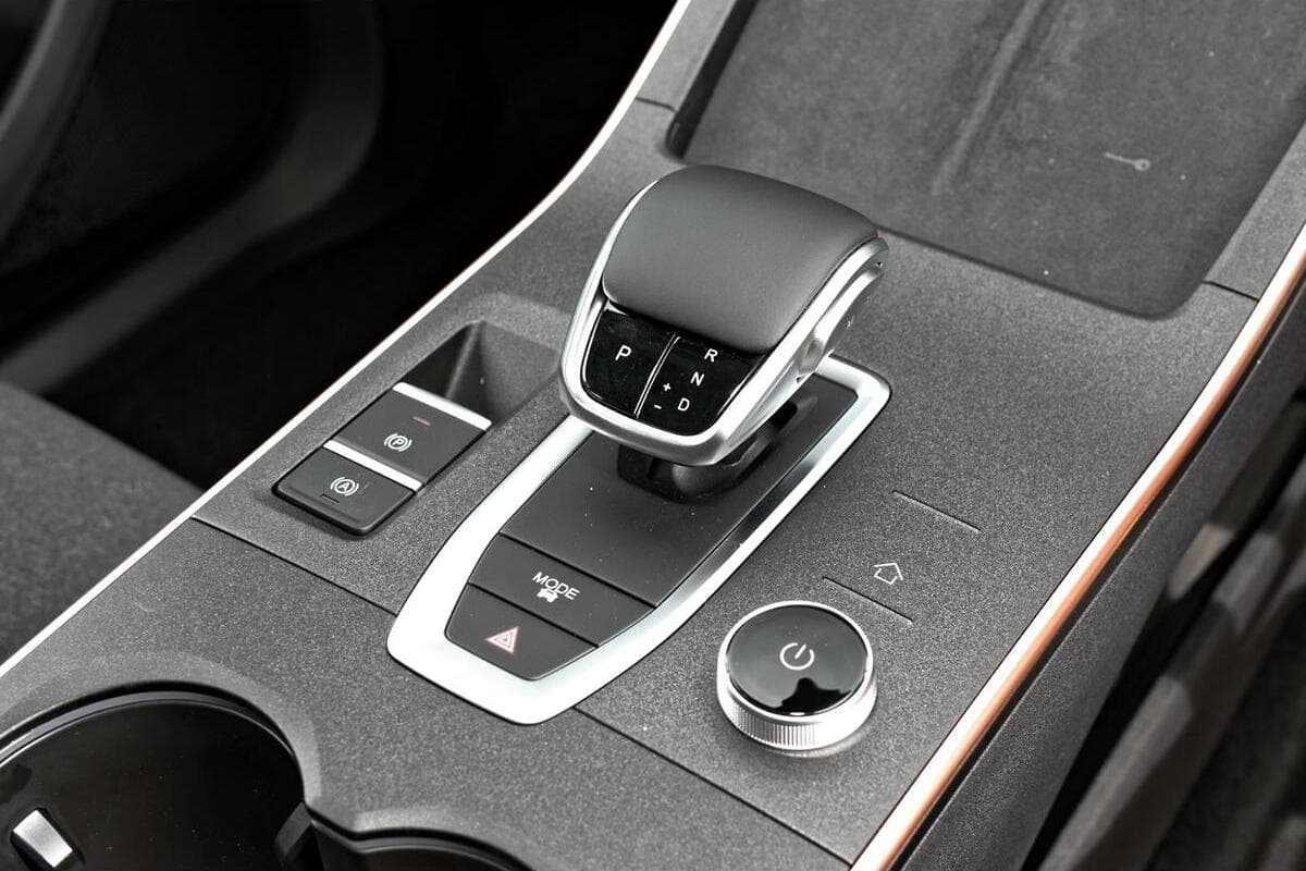 2025 Chery OMODA 5 FX Auto image 17