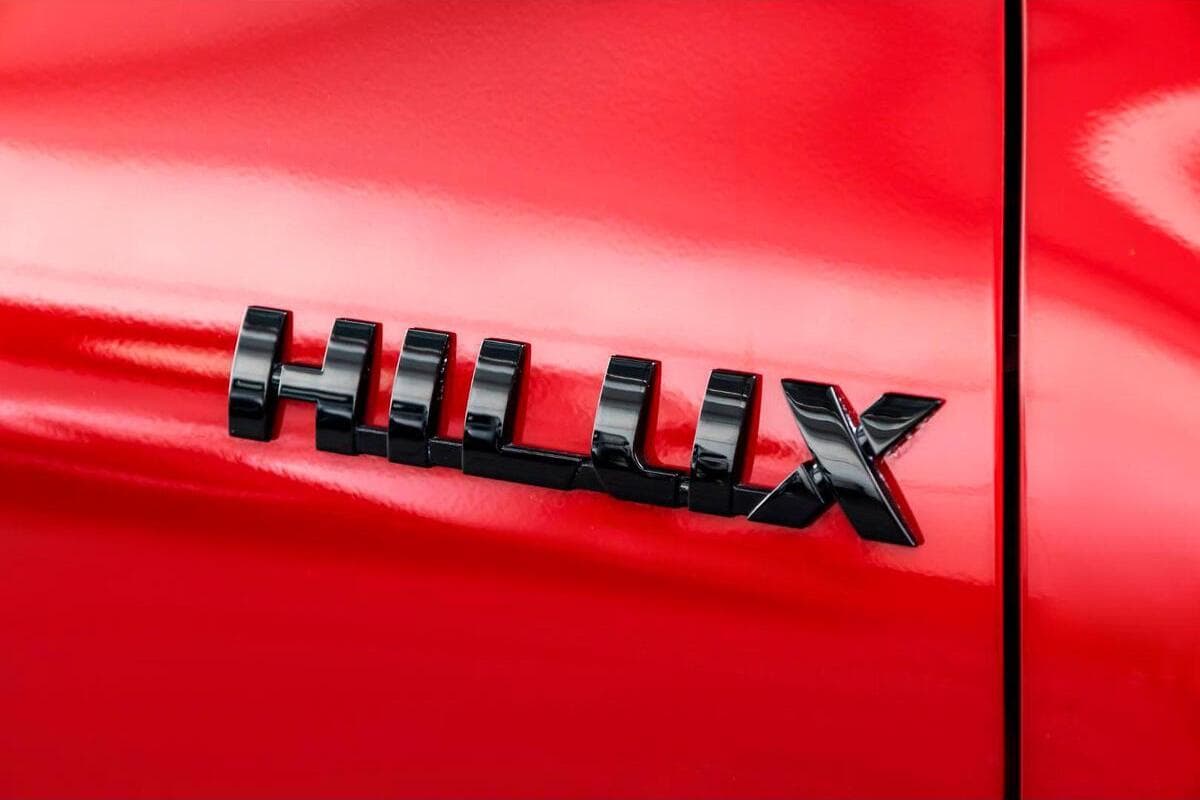2024 Toyota Hilux GR Sport Auto 4x4 Double Cab image 12