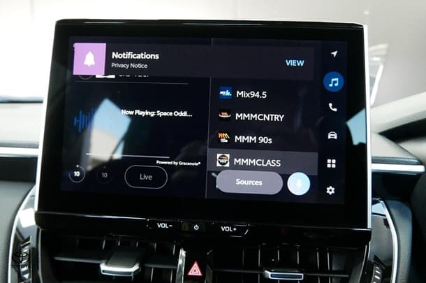 2023 Toyota Corolla Cross HV Atmos image 12