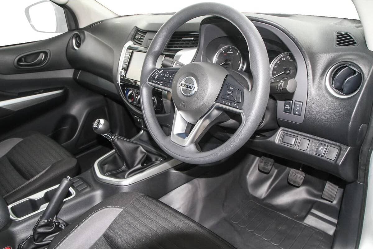 2025 Nissan Navara SL D23 Manual 4x2 MY24 Dual Cab image 6