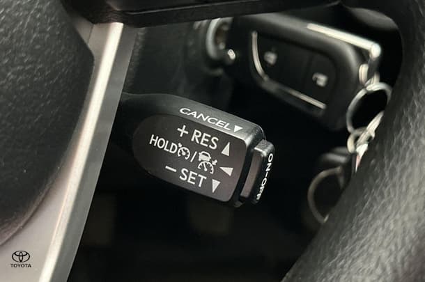 2024 Toyota Hilux Workmate image 26