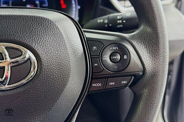 2023 Toyota Corolla Sedan Hybrid Ascent Sport image 19