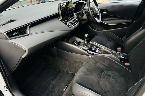 2022 Toyota GR Corolla GTS image 27