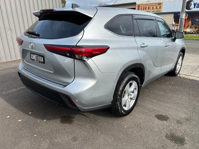 2023 Toyota Kluger GX AWD image 4