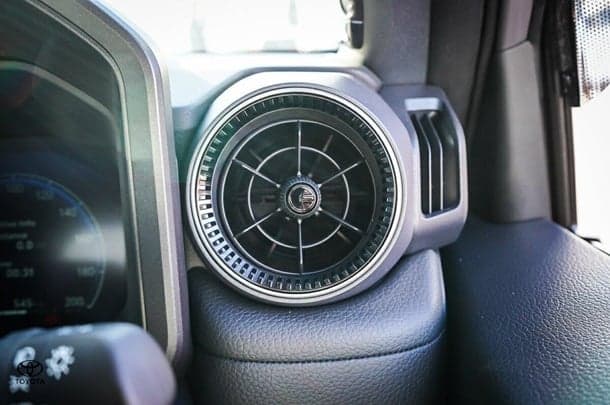2024 Toyota Prado Kakadu image 18