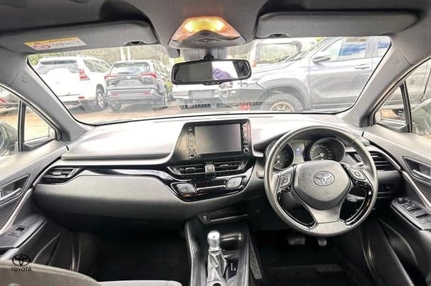 2022 Toyota C-HR GXL-2WD image 21