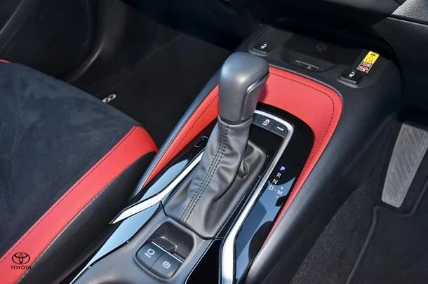 2024 Toyota COROLLA ZR image 17