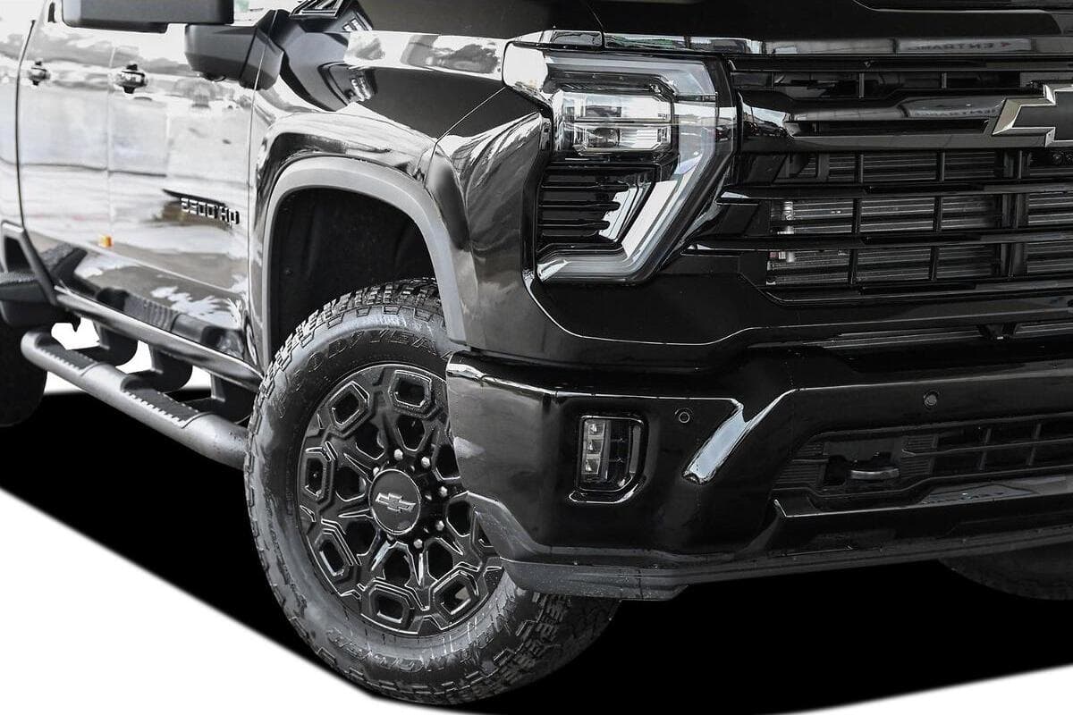 2024 Chevrolet Silverado HD LTZ Premium W/Tech Pack Auto 4x4 MY24 image 16