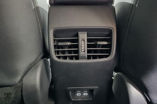 2023 Toyota Corolla Cross Petrol GXL image 26