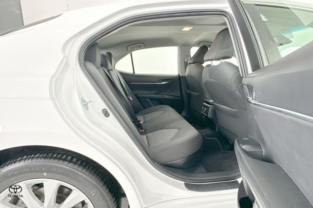 2020 Toyota Camry Hybrid Ascent image 14