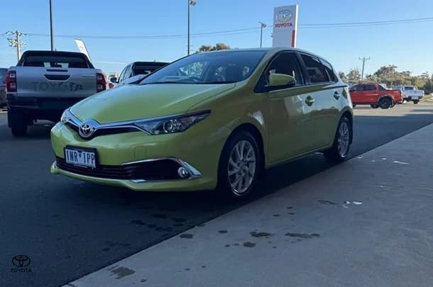 2017 Toyota Corolla Ascent Sport image 4