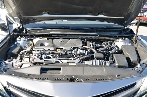 2021 Toyota Camry Hybrid SL image 8