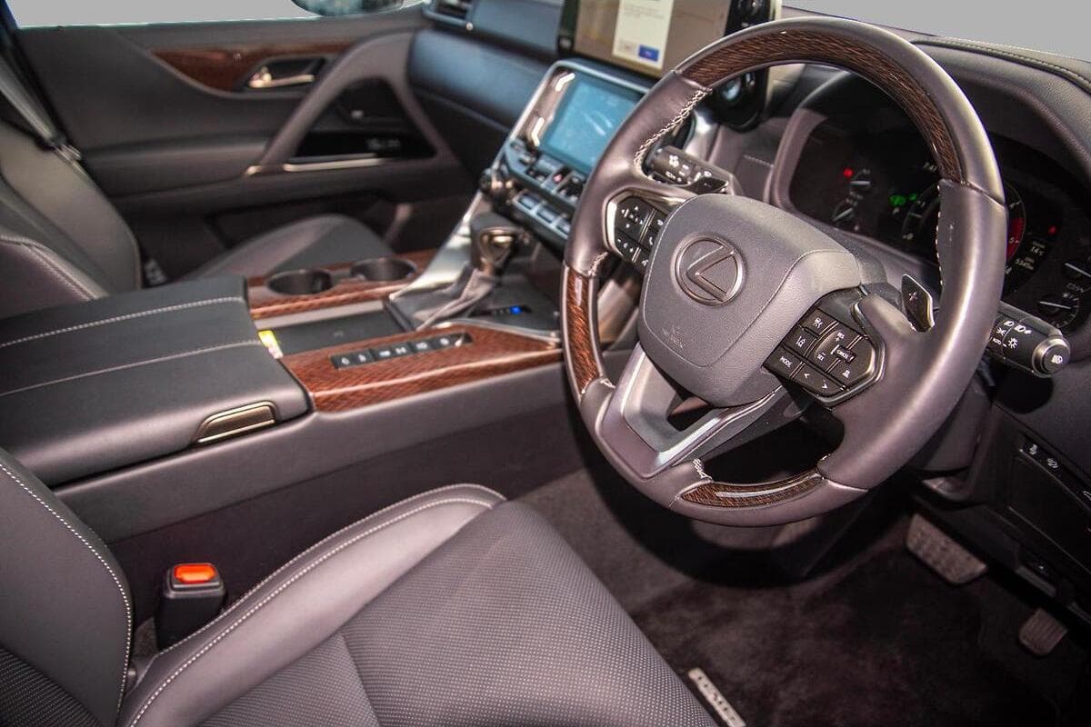 2024 Lexus LX LX500d Sports Luxury Auto 4x4 image 6