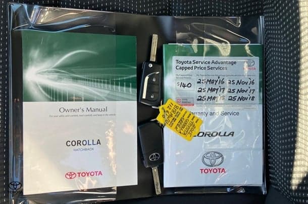 2015 Toyota Corolla Ascent Sport image 25