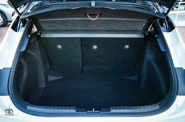 2023 Toyota Corolla Hatch Hybrid ZR image 9