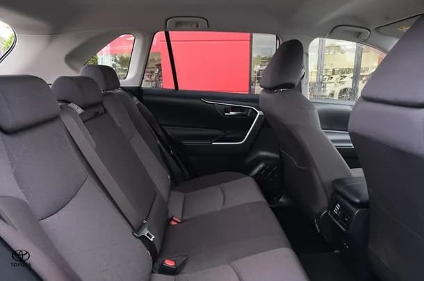 2022 Toyota Rav4 Hybrid GXL-2WD image 11