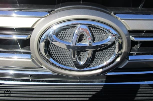 2020 Toyota Landcruiser GXL image 27