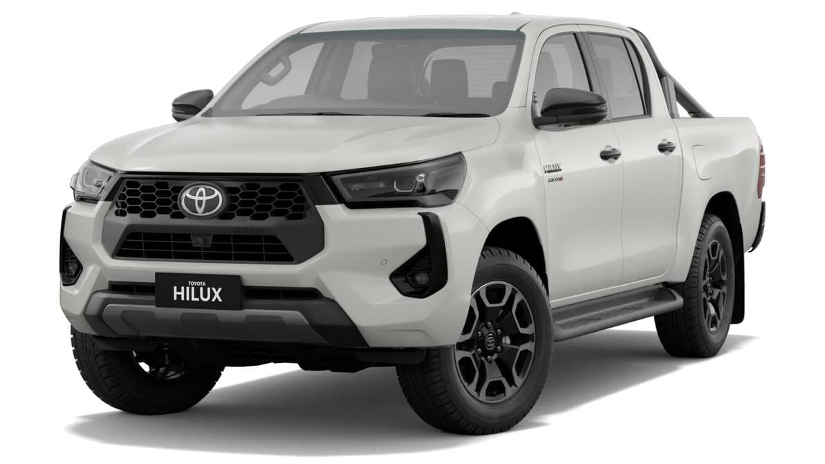 2024 Toyota Hilux 4x4 SR5 Double-Cab Pick-Up Premium Interior image 4