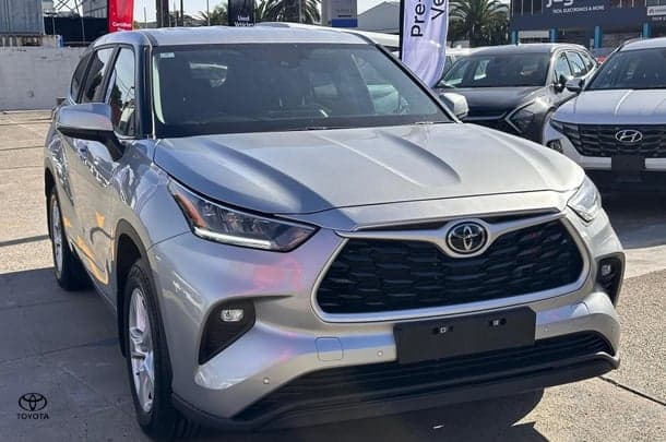 2022 Toyota Kluger GX AWD image 9