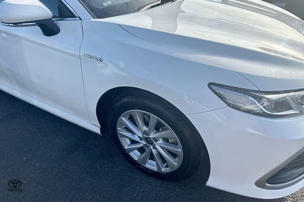 2021 Toyota Camry Hybrid Ascent image 10