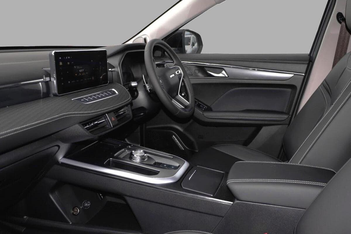 2025 GWM Haval Jolion Lux Auto image 8