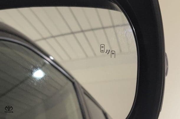 2022 Toyota Prado Kakadu image 30