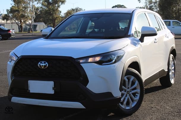 2023 Toyota Corolla Cross Petrol GX image 11