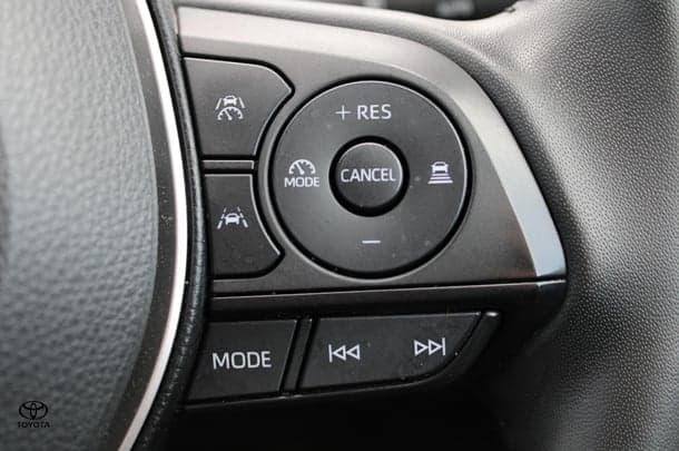 2023 Toyota Corolla Hatch Hybrid ZR image 28
