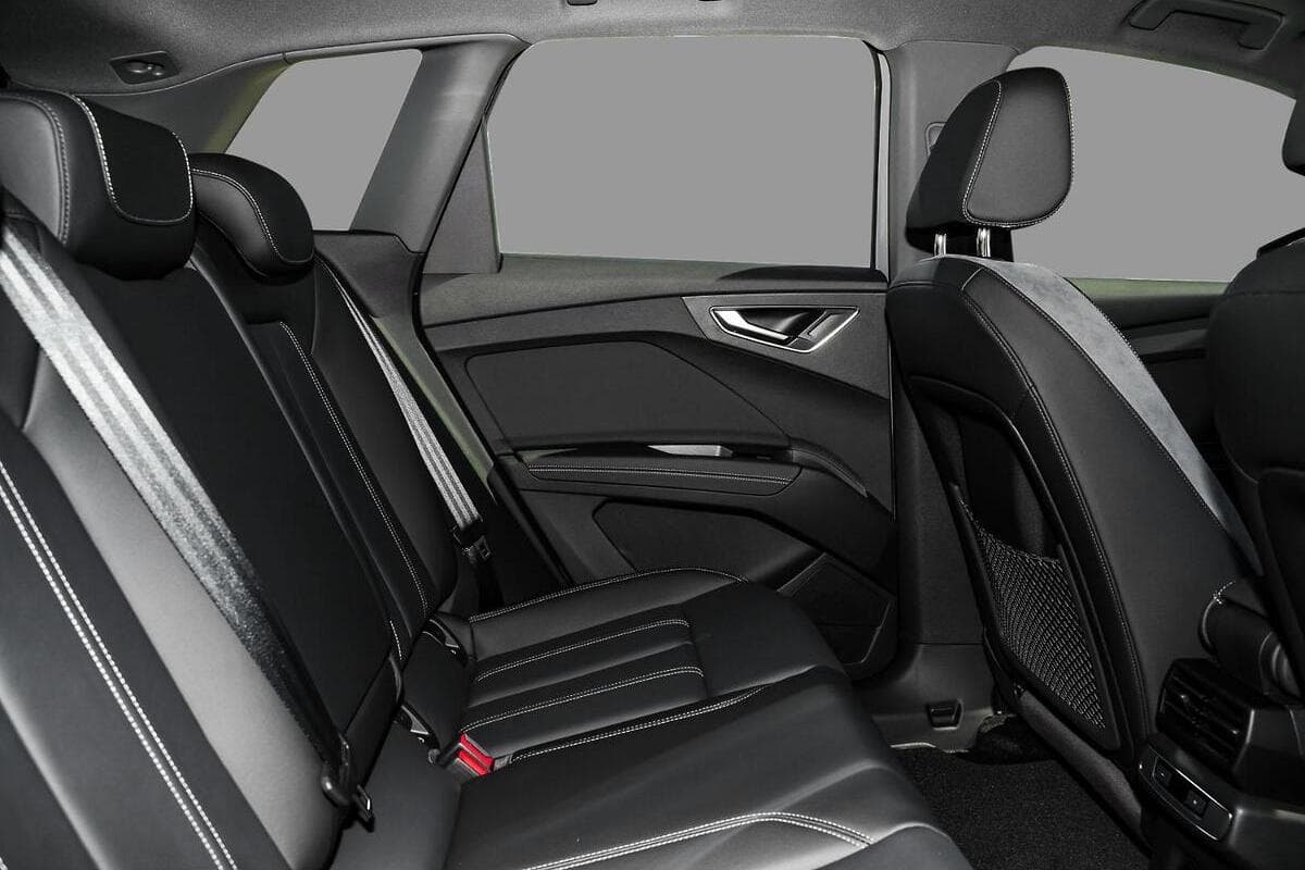 2025 Audi Q4 e-tron 45 Auto MY25 image 8