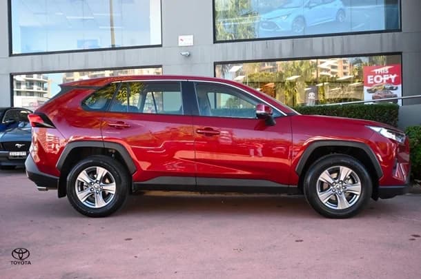 2022 TOYOTA RAV4 GX-2WD image 3