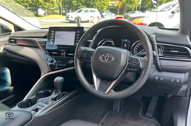 2022 Toyota Camry Hybrid Ascent image 13