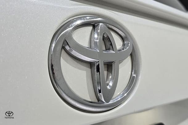 2019 Toyota RAV4 GXL-2WD image 8