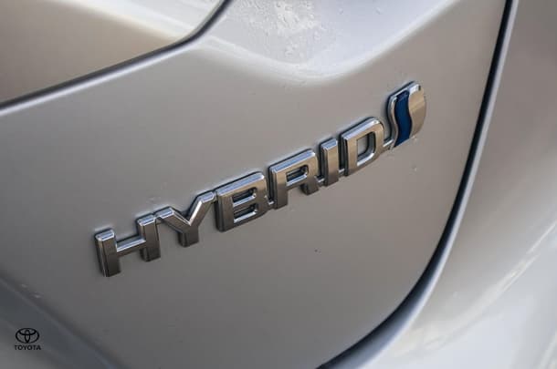 2023 Toyota Corolla Sedan Hybrid Ascent Sport image 15