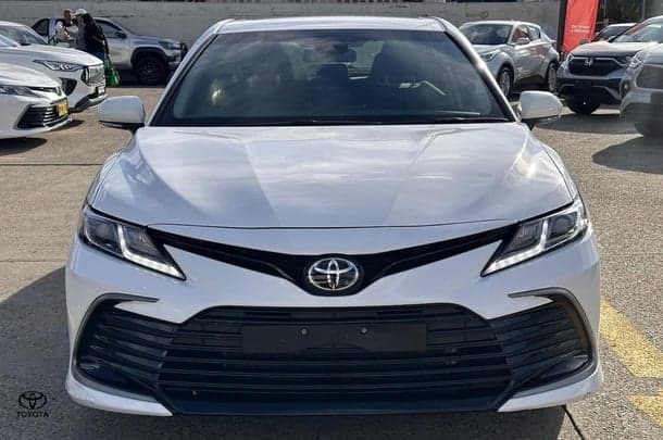 2022 Toyota Camry Ascent image 4