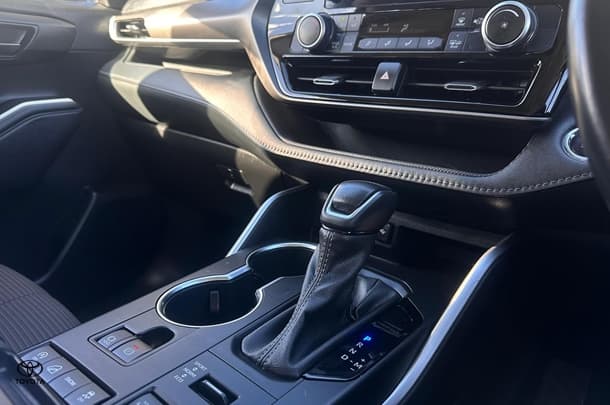 2022 Toyota Kluger GX AWD image 20