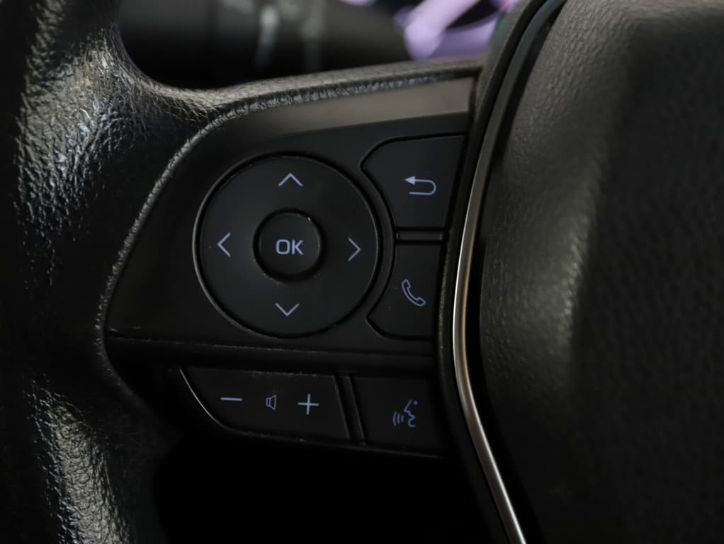 2021 Toyota Camry Hybrid Ascent image 10