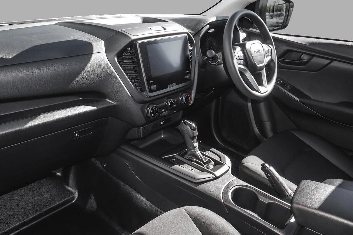 2025 Isuzu D-MAX SX High Ride Auto 4x2 MY24 image 9