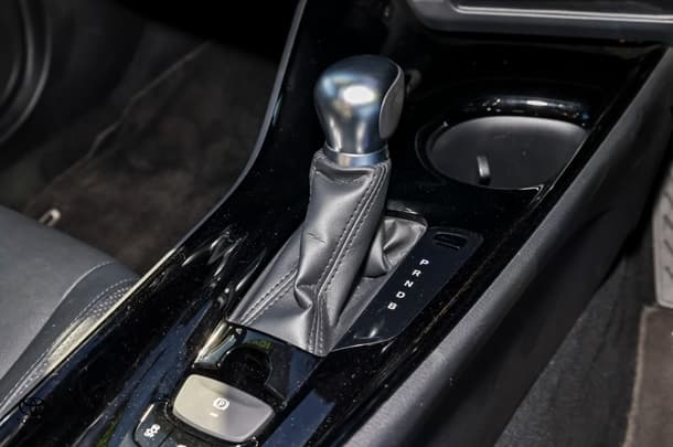 2022 Toyota C-HR Hybrid Koba 2WD image 15