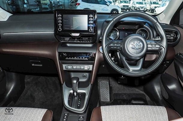 2022 Toyota Yaris Cross Urban image 19