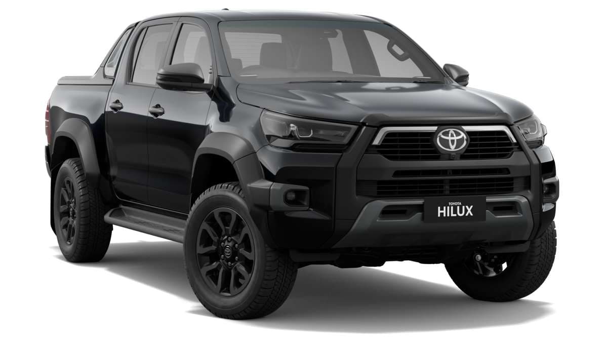 2024 Toyota Hilux 4x4 Rogue 48V Double-Cab Pick-Up image 1