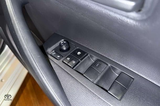 2021 Toyota Corolla Ascent Sport image 15
