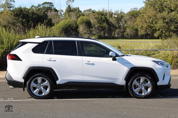 2021 Toyota RAV4 Hybrid GXL-2WD image 6